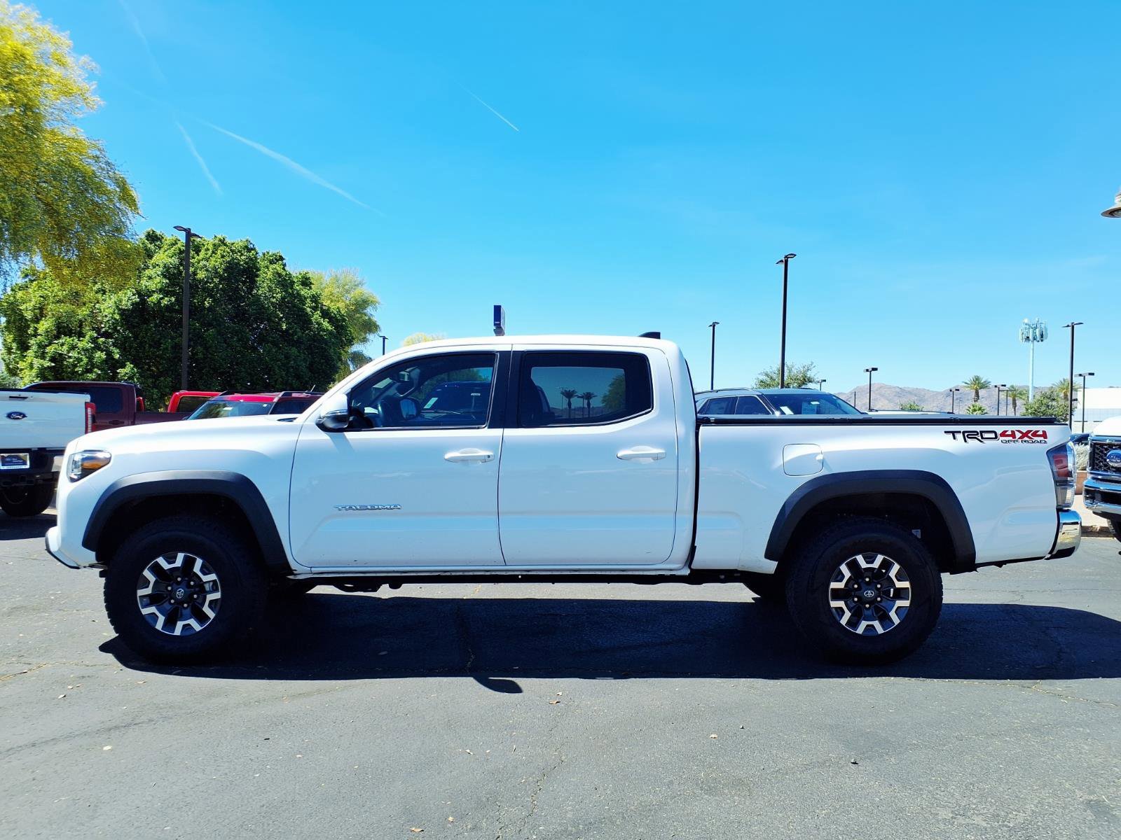 Used 2023 Toyota Tacoma TRD Off-Road image 6
