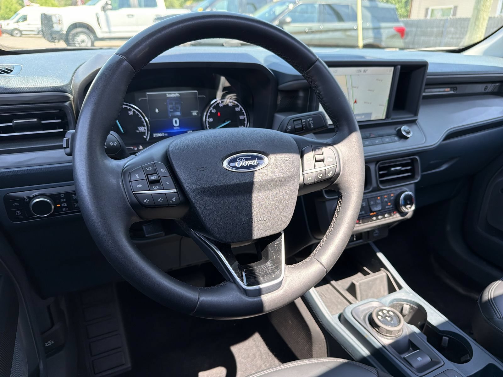Certified 2023 Ford Maverick Lariat w/ Lariat Luxury Package FWD image 17