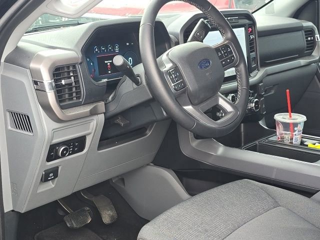 Certified 2024 Ford F150 XLT w/ Mobile Office Package RWD image 5