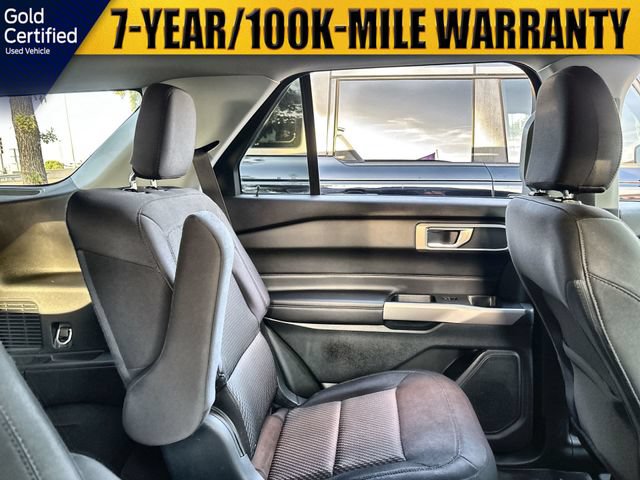 Certified 2024 Ford Explorer XLT RWD image 17