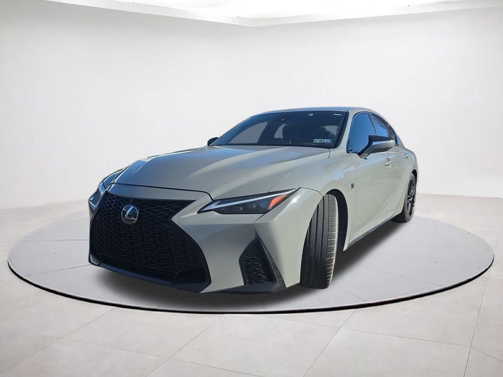 Used 2022 Lexus IS 500 image 3