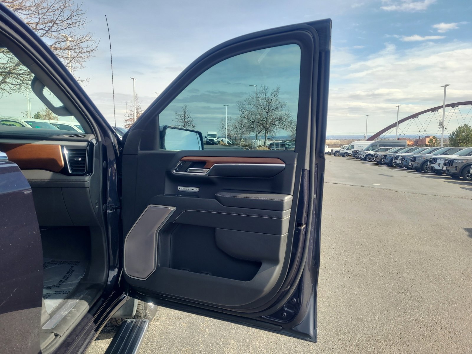 Used 2023 GMC Sierra 1500 Denali w/ Denali Reserve Package image 16