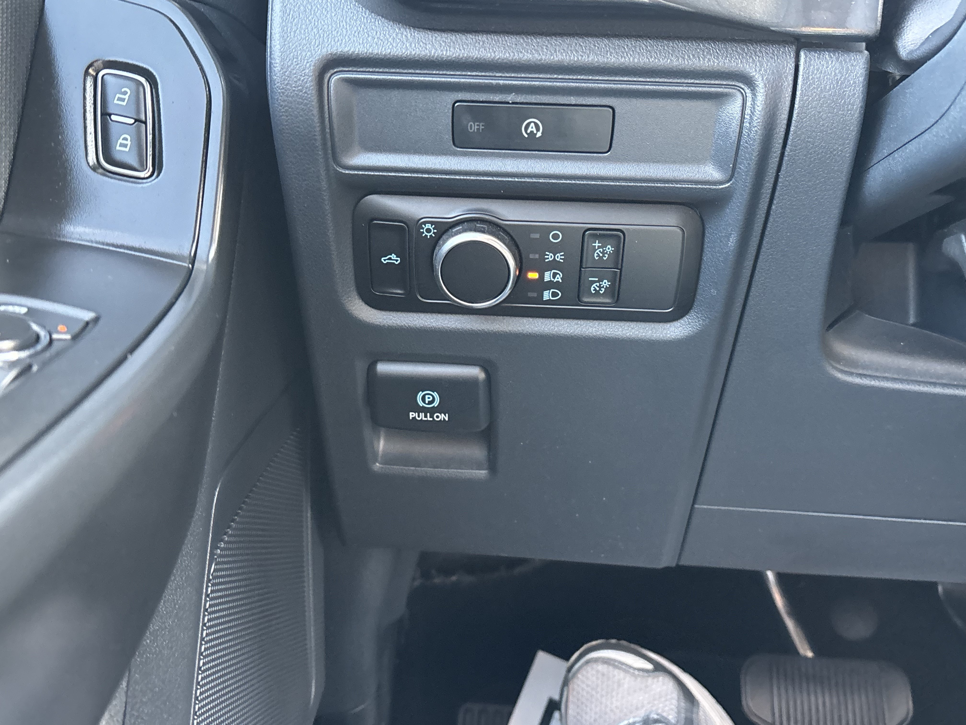 Certified 2025 Ford F150 STX AWD/4WD image 38