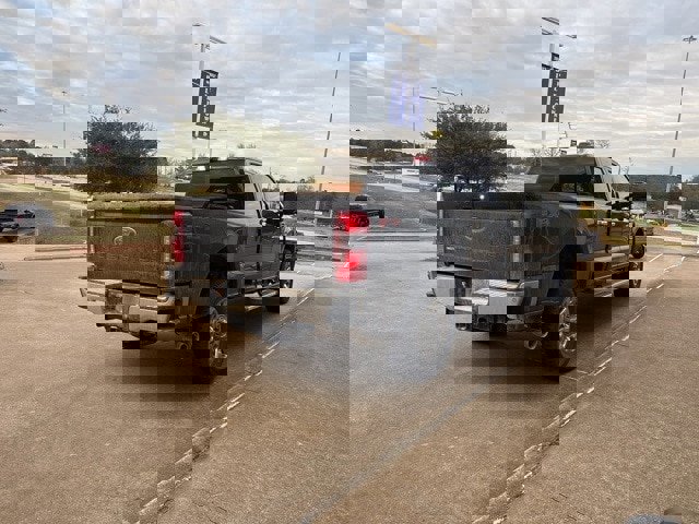 Certified 2025 Ford F350 Lariat w/ Chrome Package image 5