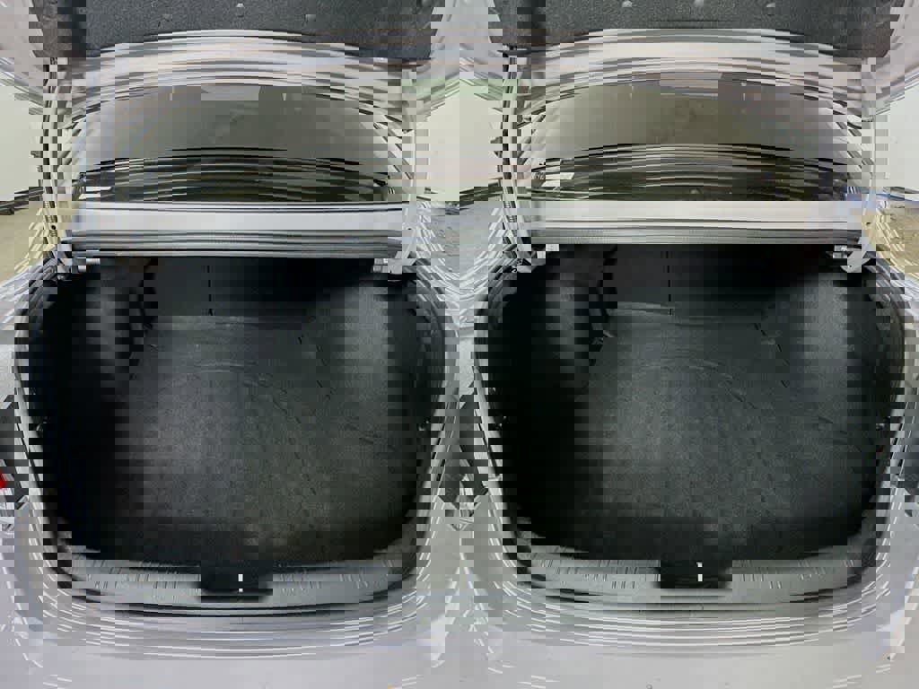 Used 2025 Hyundai Elantra SEL image 23