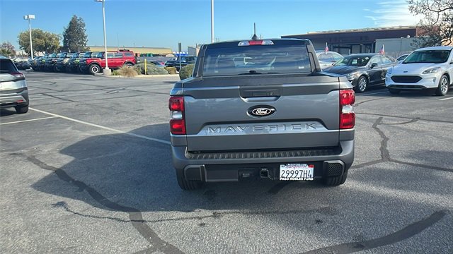 Certified 2025 Ford Maverick XLT w/ Equipment Group 301A image 4