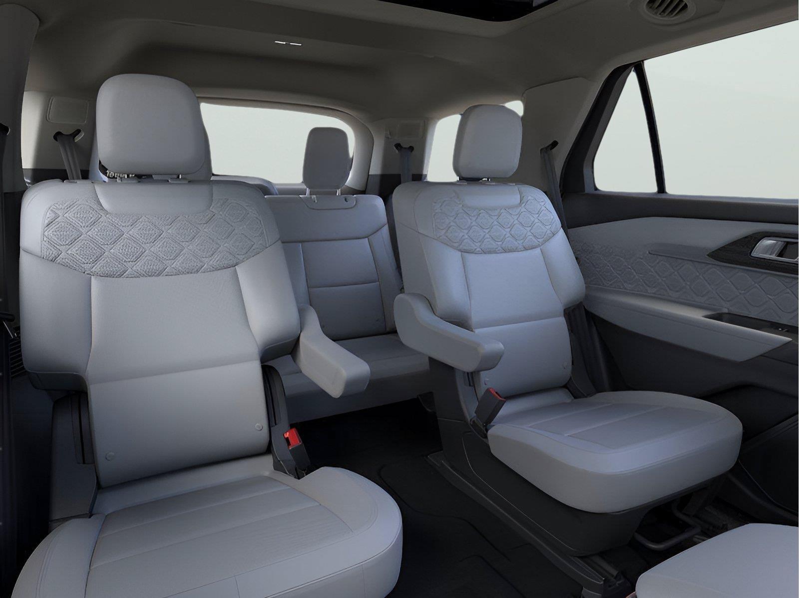 Certified 2026 Ford Explorer Platinum w/ LUX Leather Package AWD/4WD image 11
