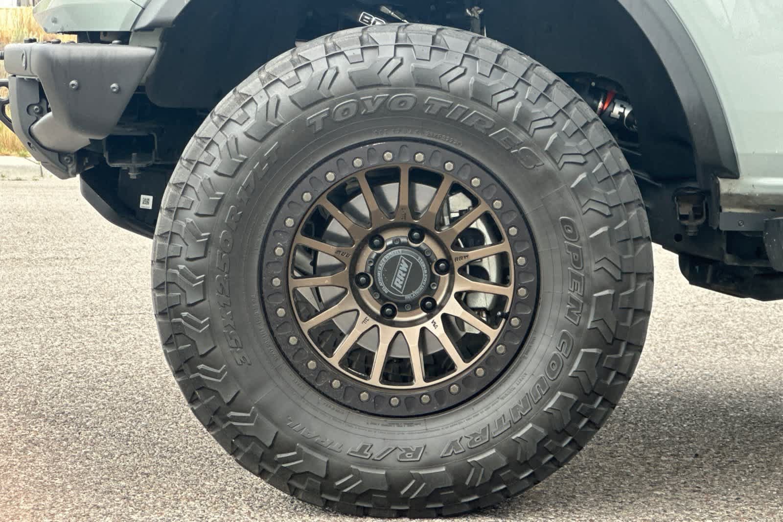 Certified 2022 Ford Bronco Wildtrak AWD/4WD image 27