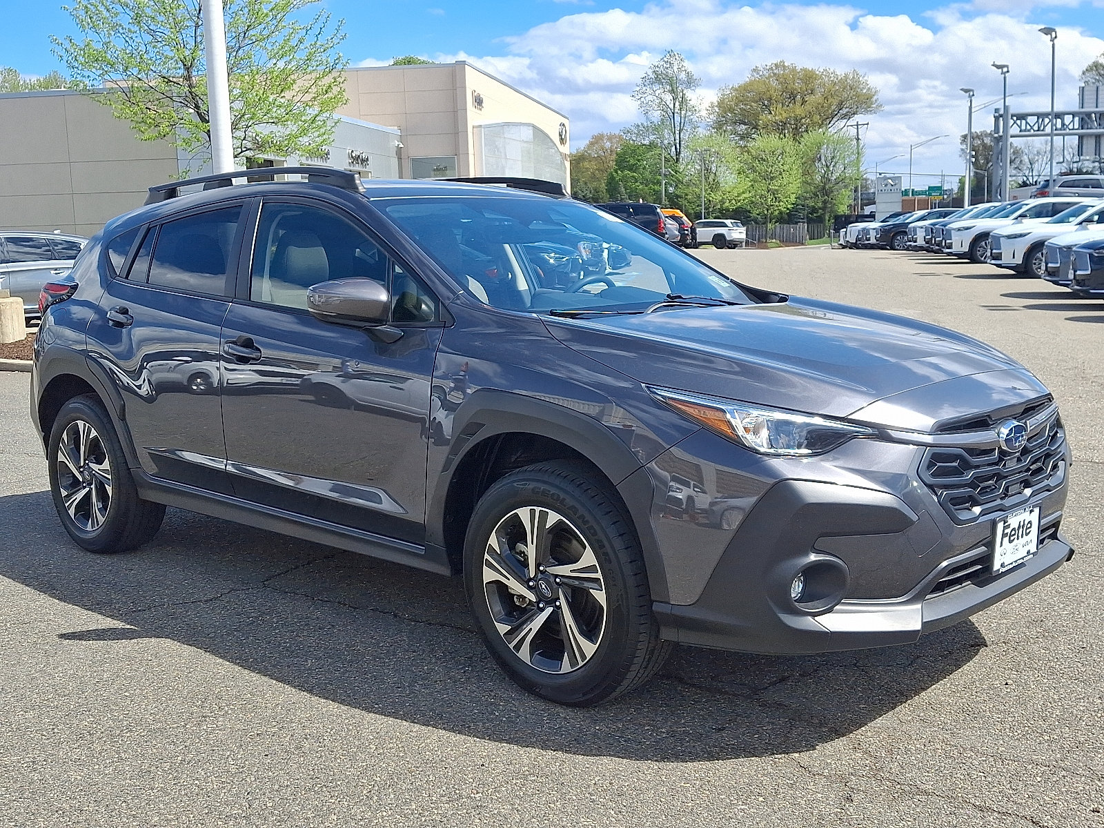 Used 2024 Subaru Crosstrek 2.0i Premium AWD/4WD image 3
