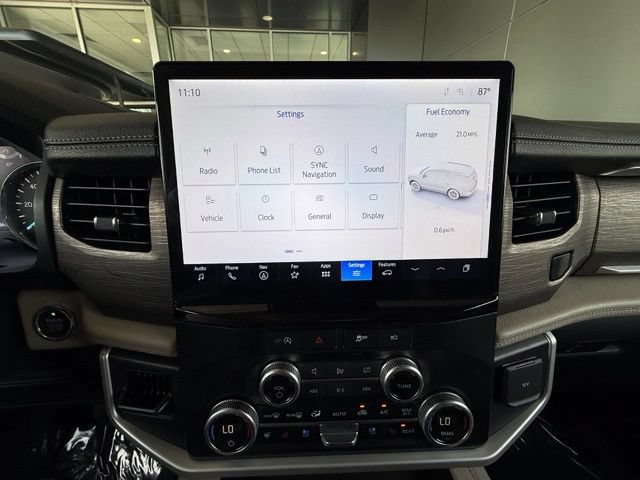 Certified 2024 Ford Expedition Limited AWD/4WD image 29