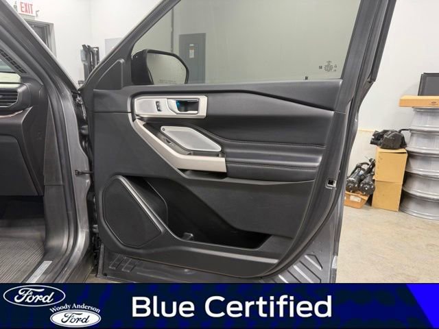 Certified 2023 Ford Explorer Limited w/ Limited Technology Package image 31