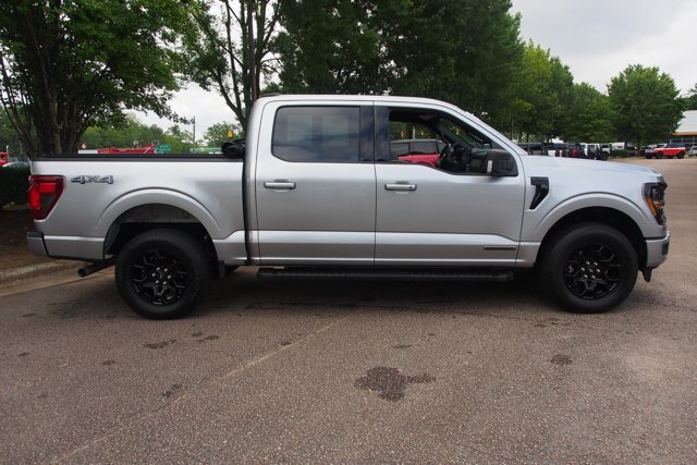 Certified 2024 Ford F150 XLT w/ Equipment Group 302A MID AWD/4WD image 9