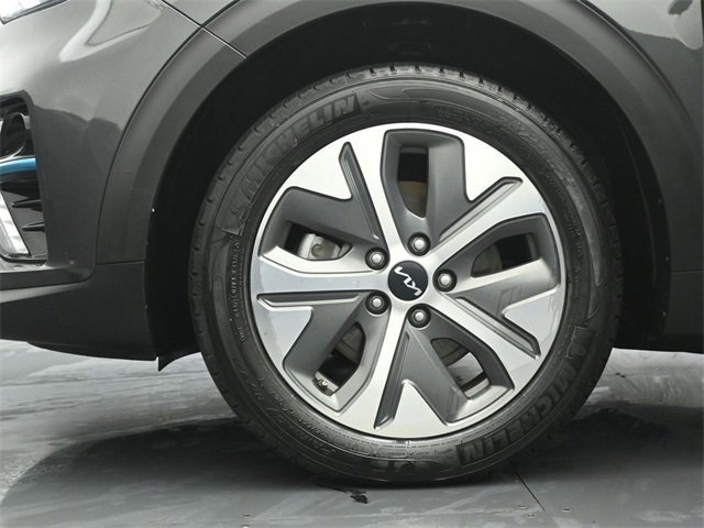 Used 2022 Kia Niro EX image 51