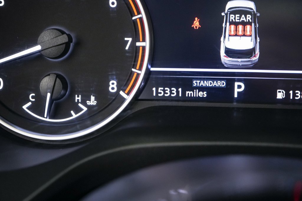 Used 2023 Nissan Rogue SL w/ SL Premium Package image 17