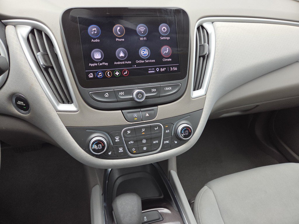 Used 2022 Chevrolet Malibu LT FWD image 31