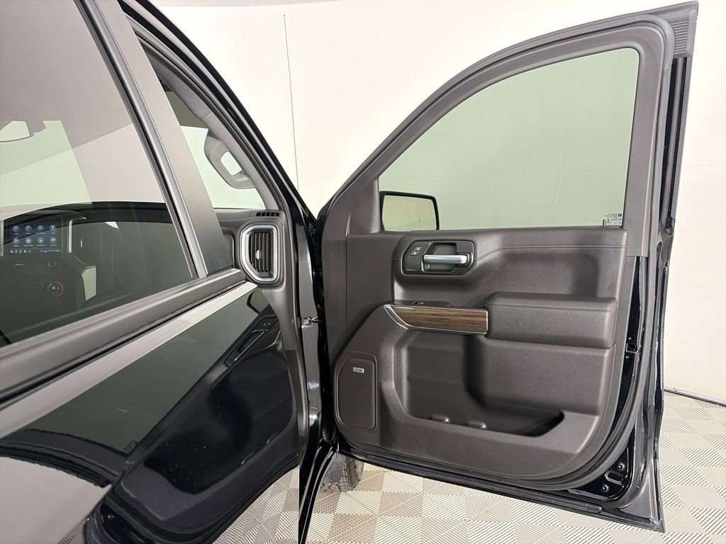 Used 2020 Chevrolet Silverado 1500 RST w/ Texas Edition image 30