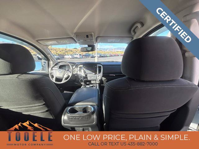 Used 2018 Nissan Titan SV w/ SV Convenience Package AWD/4WD image 35