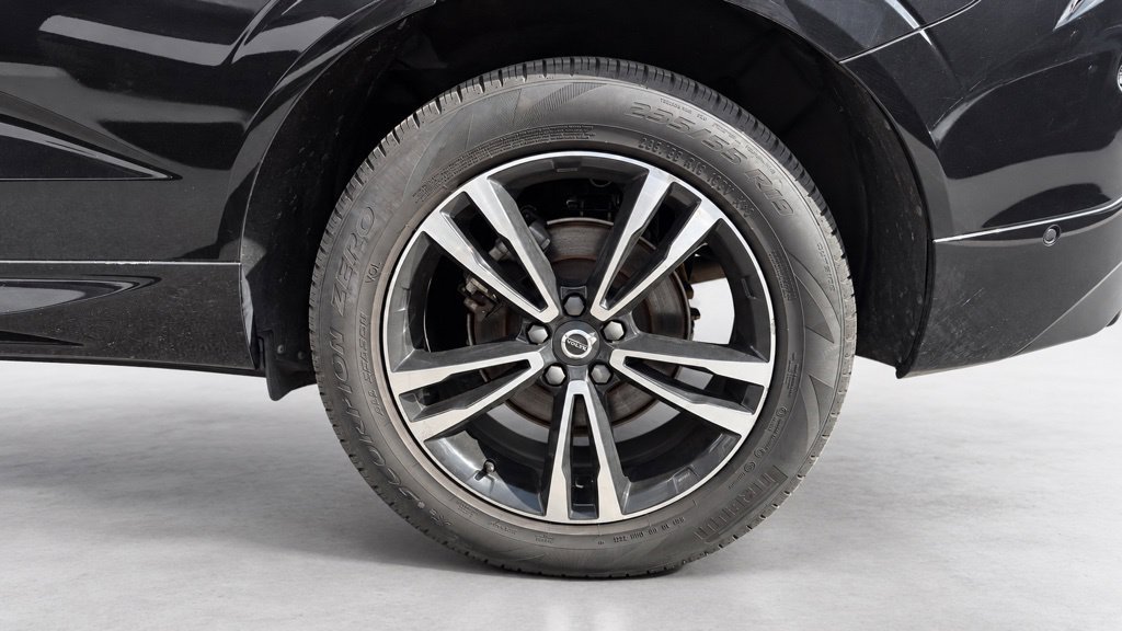 Used 2019 Volvo XC60 T5 Momentum w/ Advanced Package FWD image 8