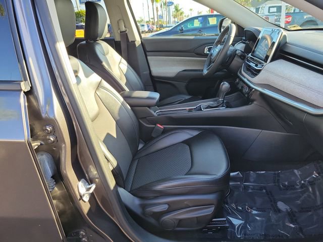 Used 2022 Jeep Compass Latitude image 21