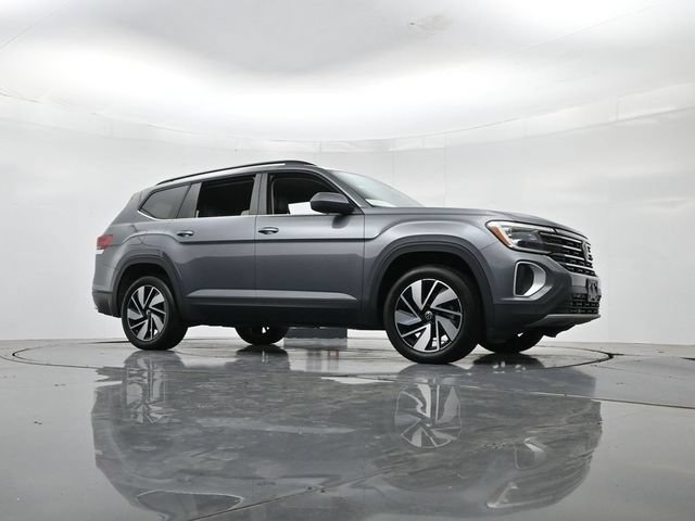 Used 2024 Volkswagen Atlas SE AWD/4WD image 35
