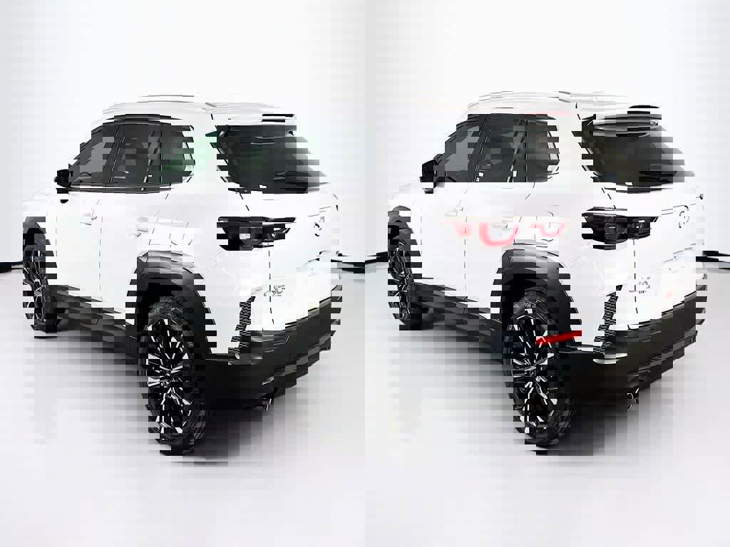 Used 2025 MAZDA CX-50 AWD 2.5 S w/ Premium Plus Pkg image 3