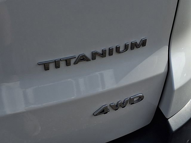 Certified 2018 Ford EcoSport Titanium AWD/4WD image 30