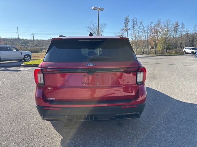 Certified 2025 Ford Explorer ST-Line w/ Premium Package image 4