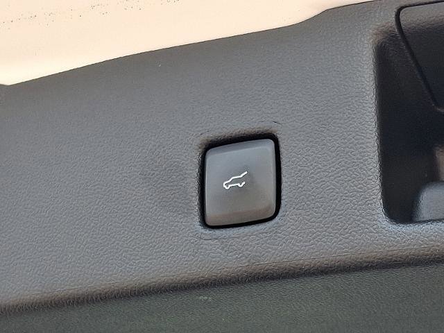 Certified 2022 Ford Escape SEL image 29