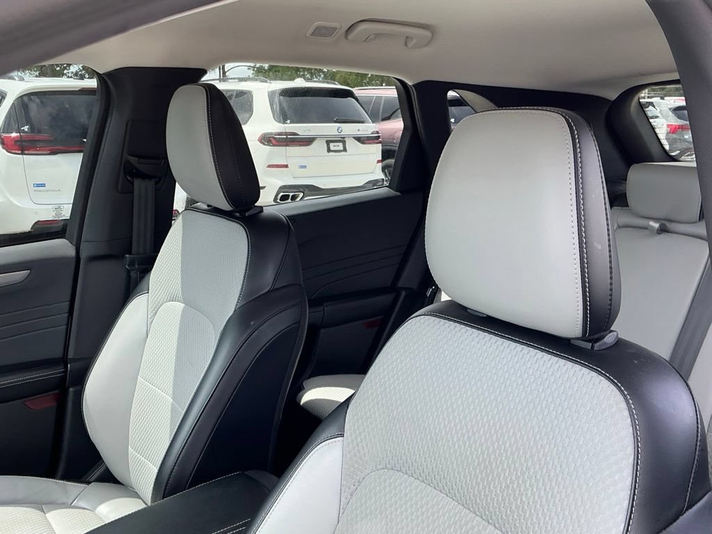Certified 2023 Ford Escape SE FWD image 26
