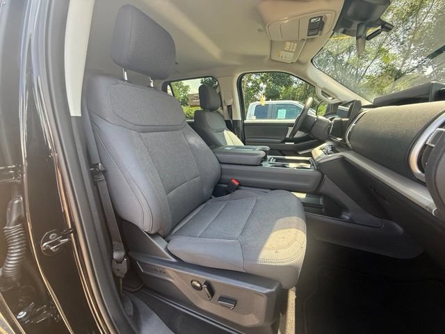 Certified 2025 Ford Expedition Active AWD/4WD image 14