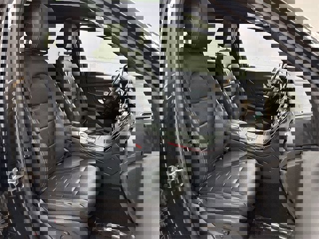 Used 2022 Mercedes-Benz GLC 300 4MATIC image 16