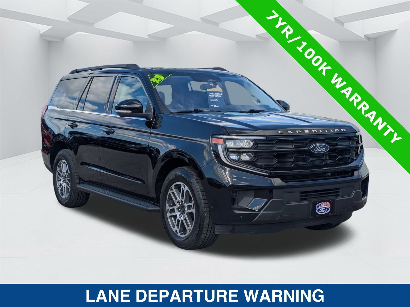 Certified 2025 Ford Expedition Active image 8