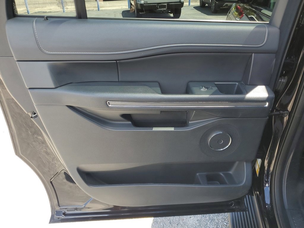 Certified 2024 Ford Expedition Max XLT image 26