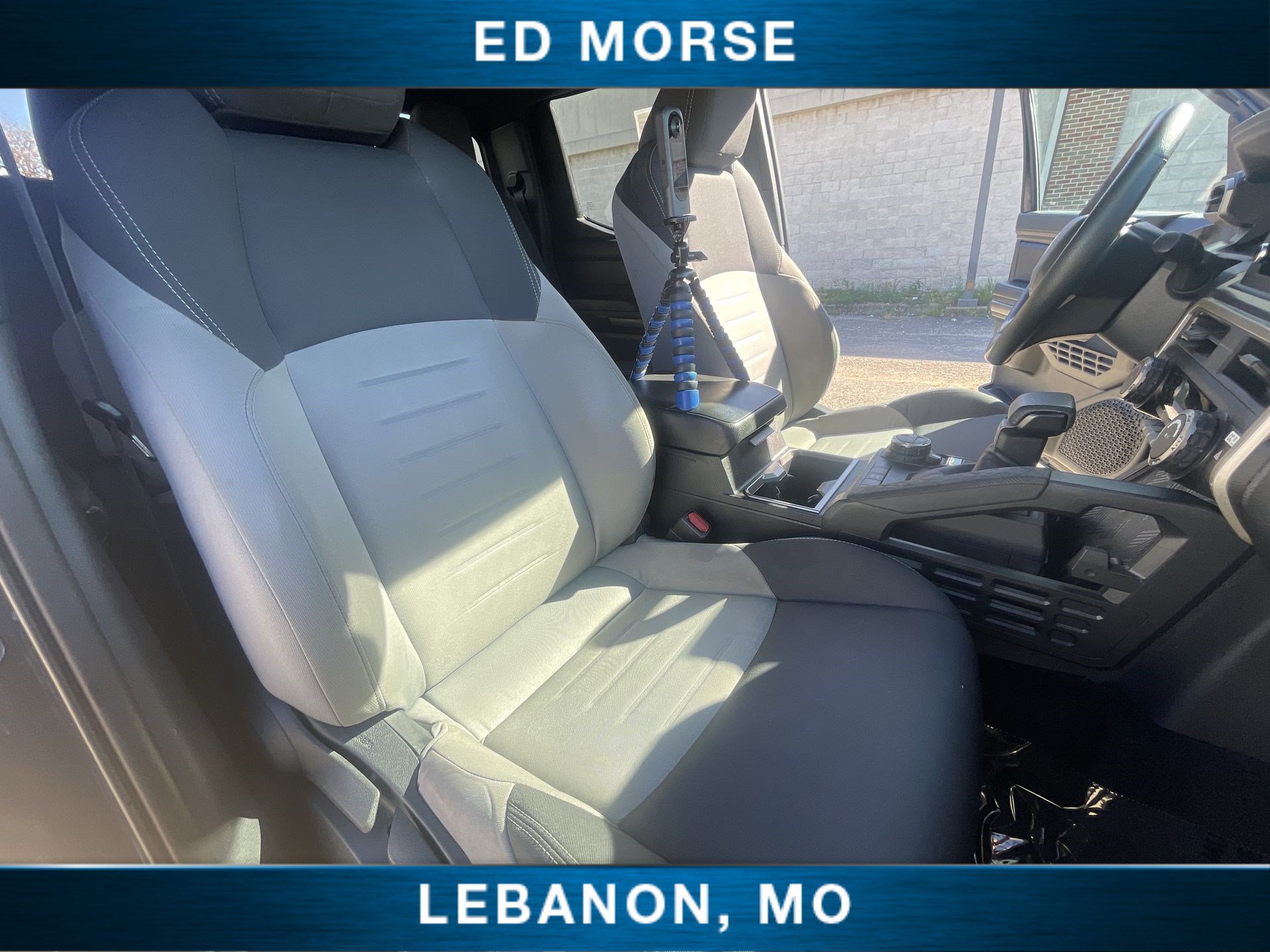 Used 2025 Toyota Tacoma TRD Off-Road AWD/4WD image 26