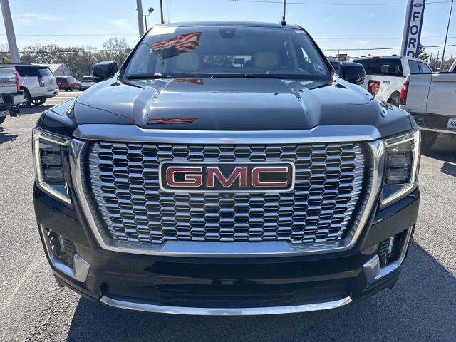Used 2022 GMC Yukon XL Denali RWD image 2