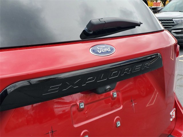 Certified 2023 Ford Explorer ST w/ Equipment Group 401A image 33