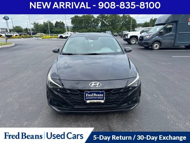 Used 2022 Hyundai Elantra SEL FWD image 2