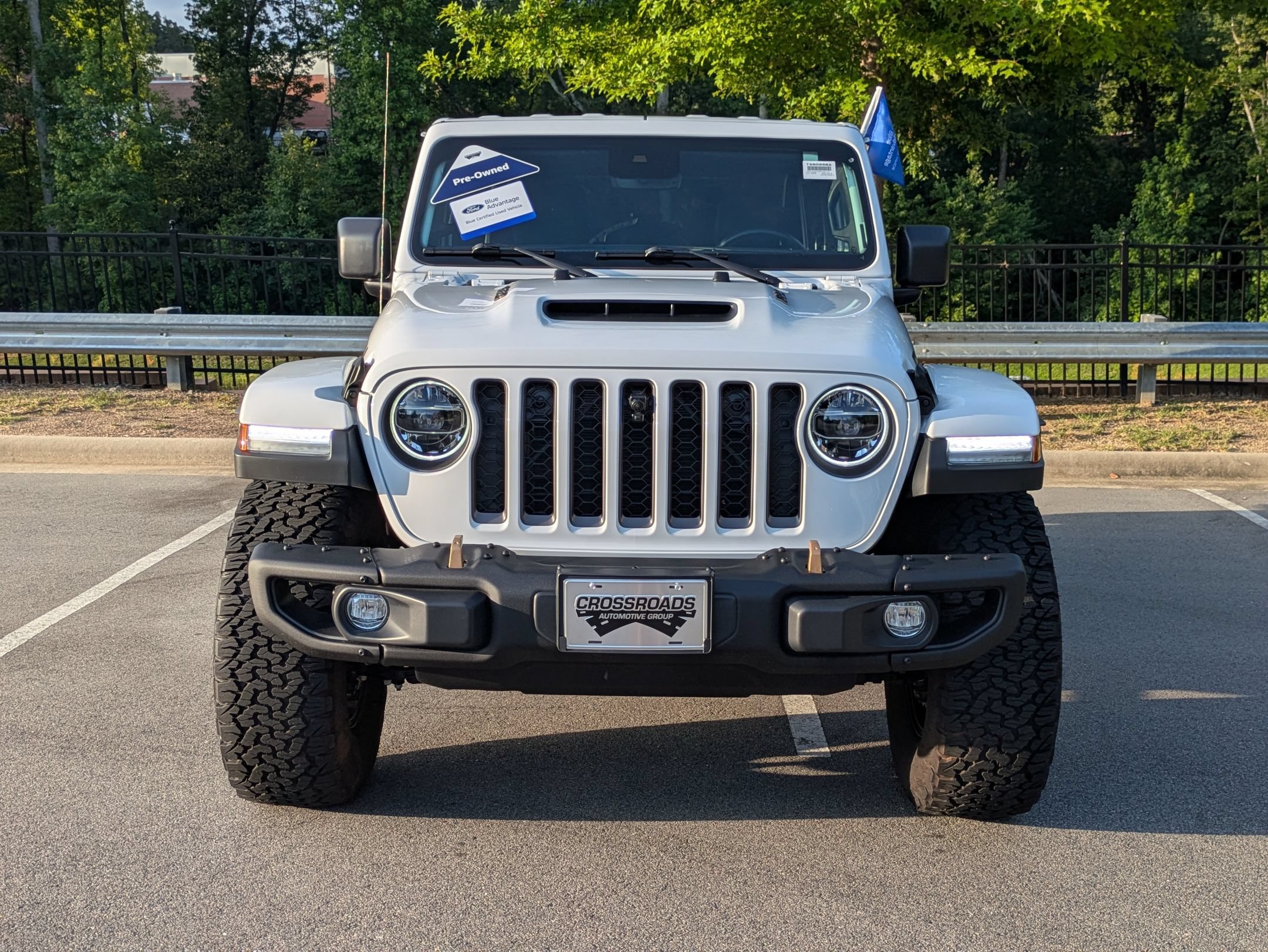 Used 2022 Jeep Wrangler Unlimited Rubicon w/ Xtreme Recon 35" Tire Package AWD/4WD image 9