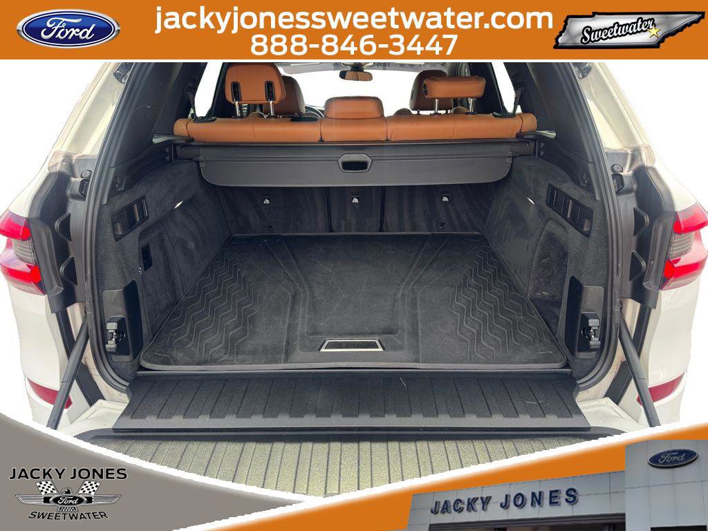 Used 2021 BMW X5 sDrive40i w/ M Sport Package RWD image 19