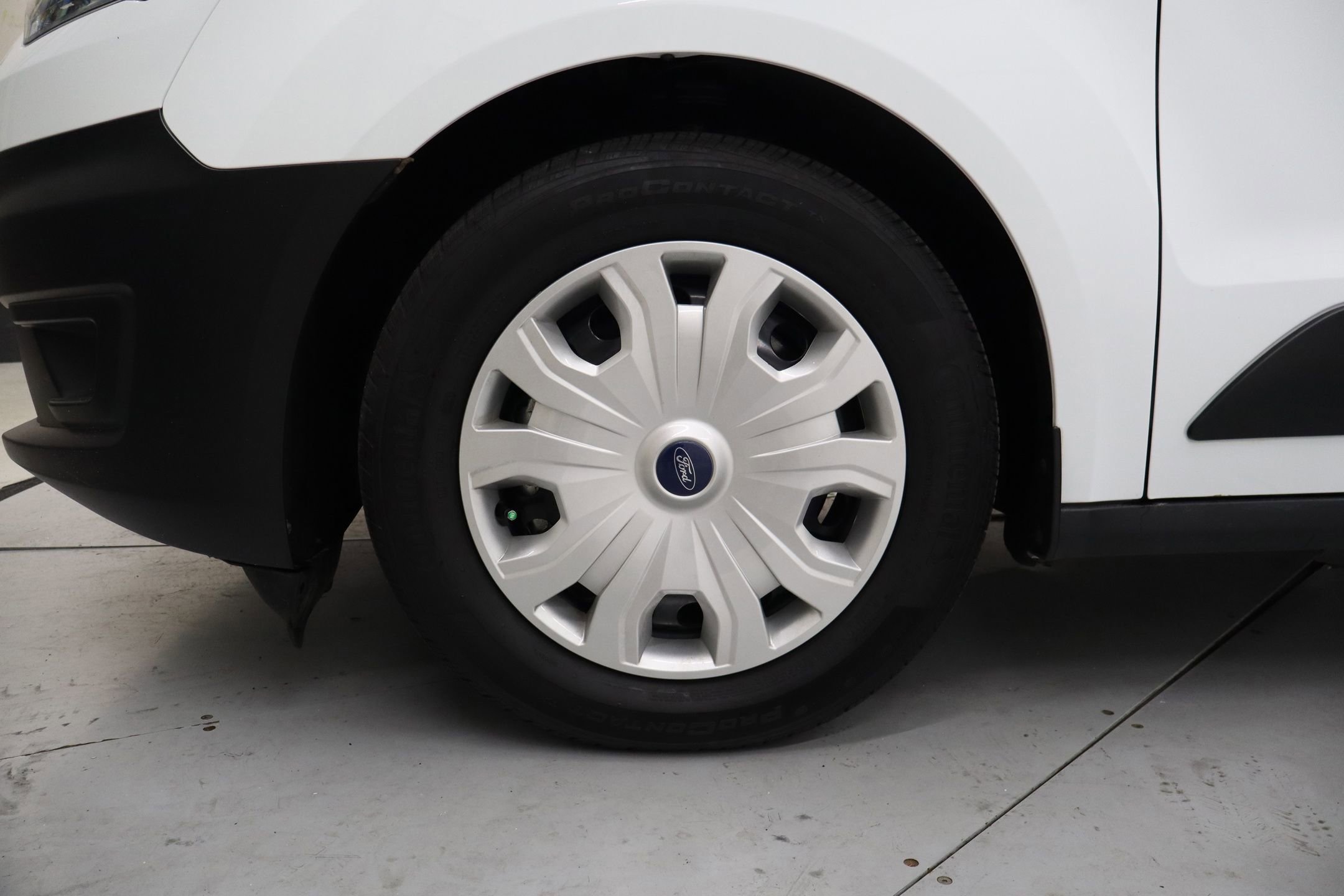 Certified 2023 Ford Transit Connect XL FWD image 12