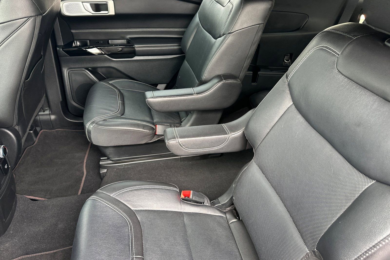 Certified 2023 Ford Explorer ST w/ Equipment Group 401A image 11