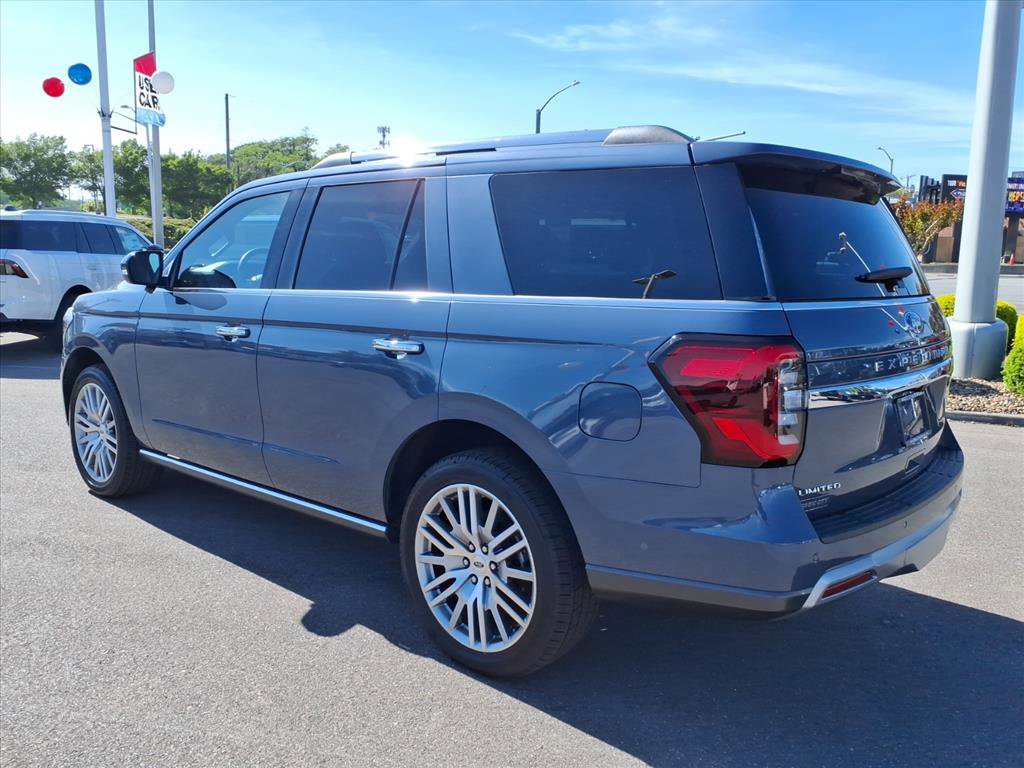 Certified 2023 Ford Expedition Limited AWD/4WD image 3