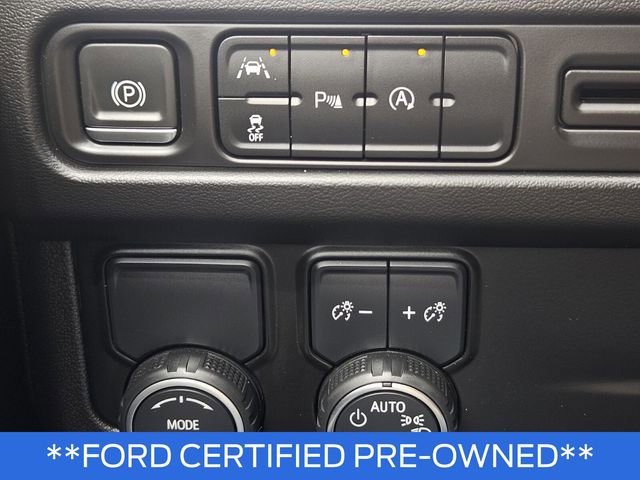 Used 2023 Chevrolet Suburban Premier image 28