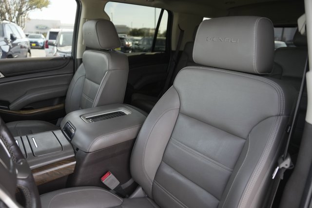 Used 2018 GMC Yukon Denali w/ Denali Ultimate Package image 10