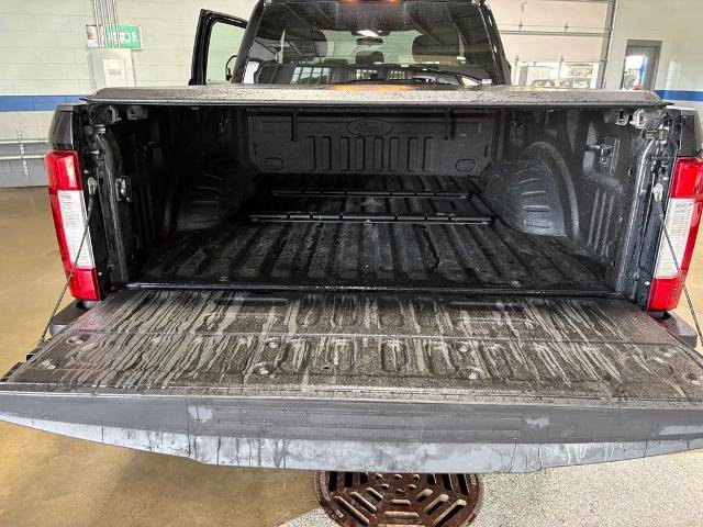 Certified 2019 Ford F250 XLT w/ XLT Premium Package AWD/4WD image 29