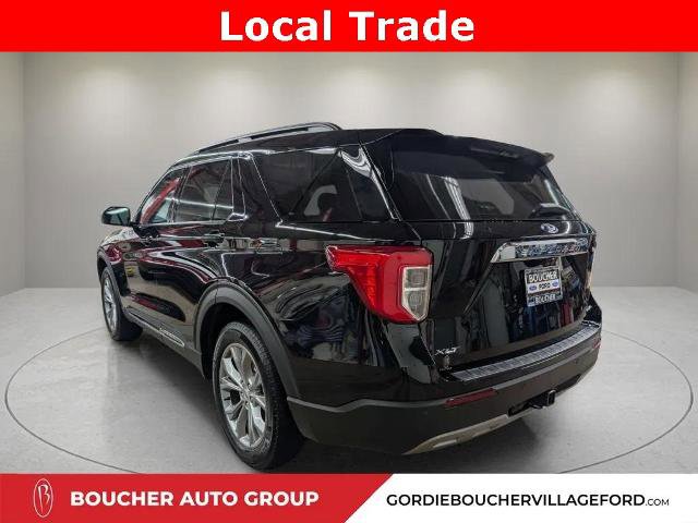 Certified 2022 Ford Explorer XLT w/ Equipment Group 202A image 5