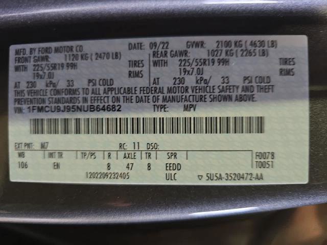 Certified 2022 Ford Escape Titanium w/ Class II Trailer Tow Package AWD/4WD image 21