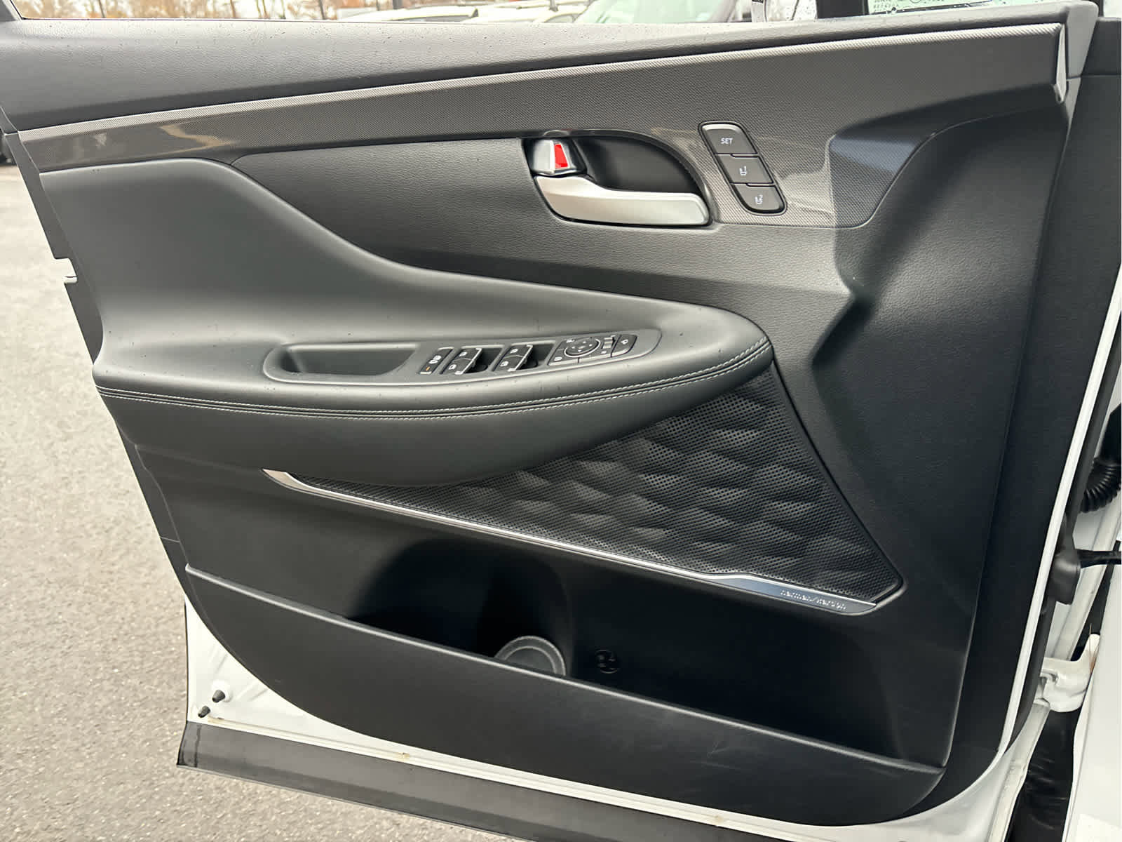 Used 2022 Hyundai Santa Fe Limited image 23