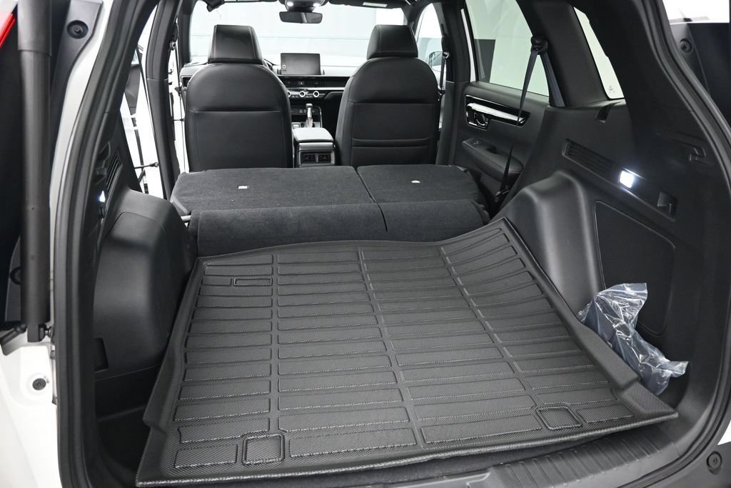 Used 2025 Honda CR-V Sport Touring image 9