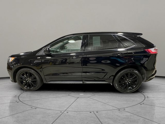 Certified 2024 Ford Edge ST-Line AWD/4WD image 6